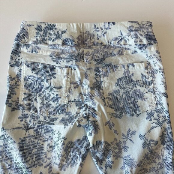 Elliott Lauren White & Blue Floral Stretch Pull On Cropped Ankle Pant Size 2 - Picture 4 of 5
